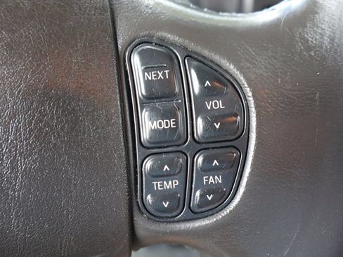 Used 2005 Ford Excursion Limited AWD/4WD image 32