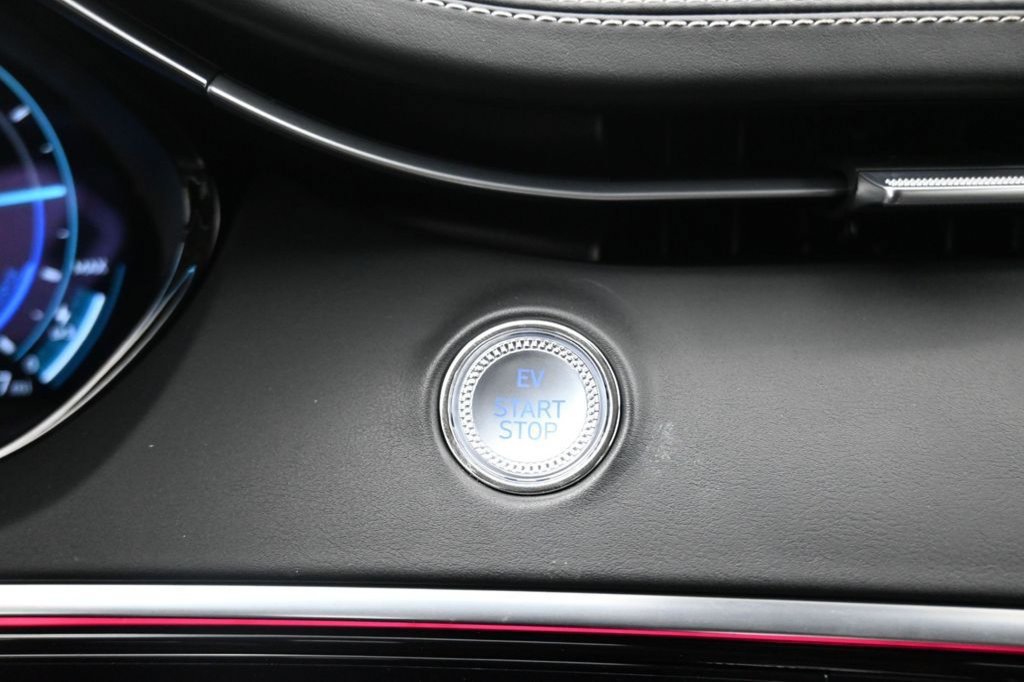 Used 2025 Genesis Electrified GV70 w/ Prestige Package AWD/4WD image 38