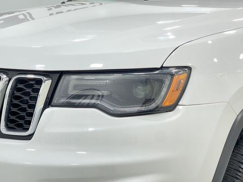 Used 2020 Jeep Grand Cherokee Laredo w/ Quick Order Package 2BN North image 34