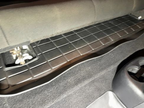 Used 2015 Jeep Wrangler Sahara w/ Connectivity Group image 70