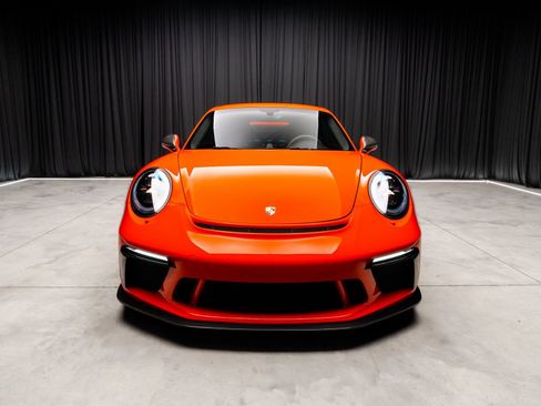 Used 2018 Porsche 911 GT3 image 8