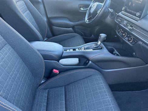 Certified 2025 Honda HR-V Sport image 18