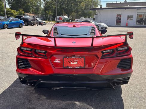Used 2021 Chevrolet Corvette Stingray Preferred Cpe w/ Z51 Performance Package RWD image 4