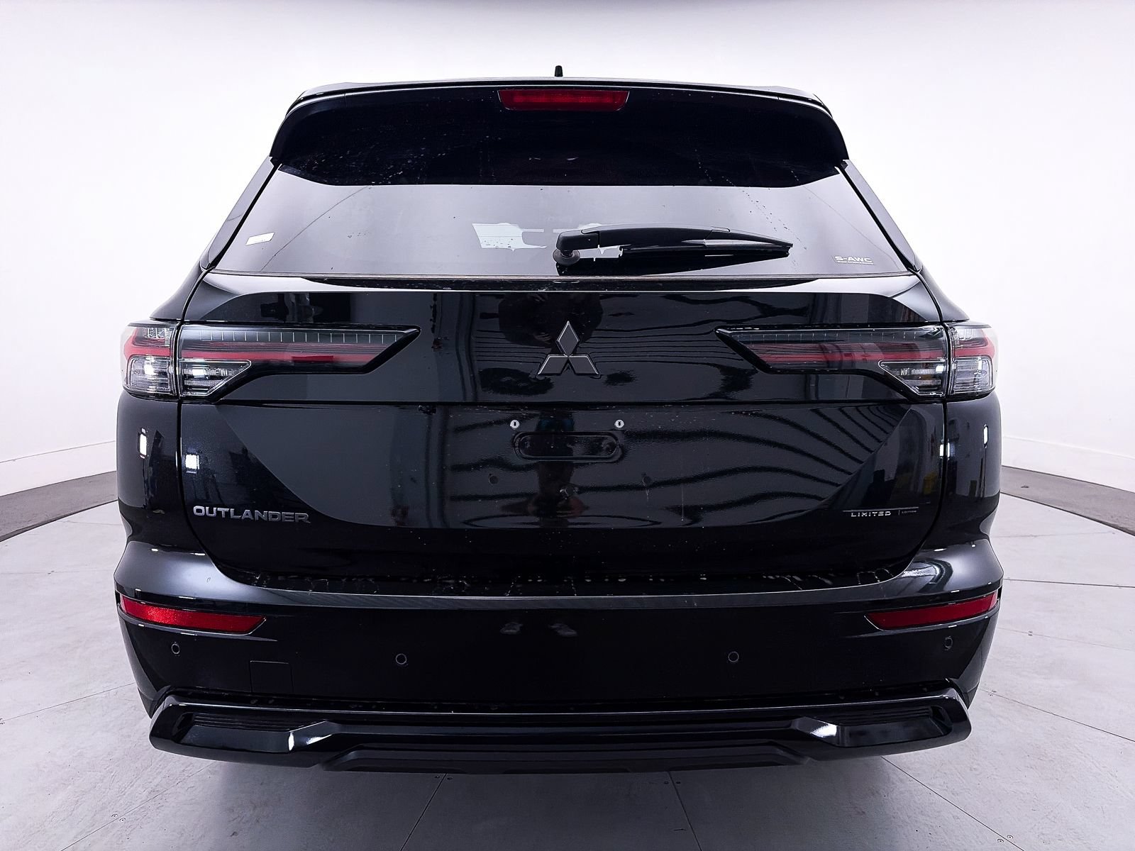Used 2026 Mitsubishi Outlander LE AWD/4WD image 5