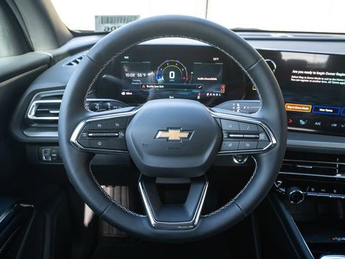 New 2026 Chevrolet Traverse LT image 16