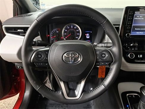 Used 2021 Toyota Corolla SE image 26