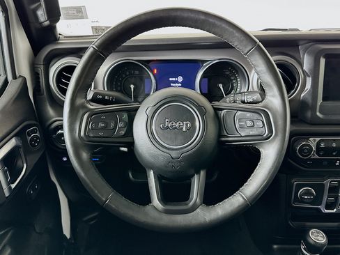 Used 2023 Jeep Wrangler Unlimited w/ Cold Weather Group AWD/4WD image 17