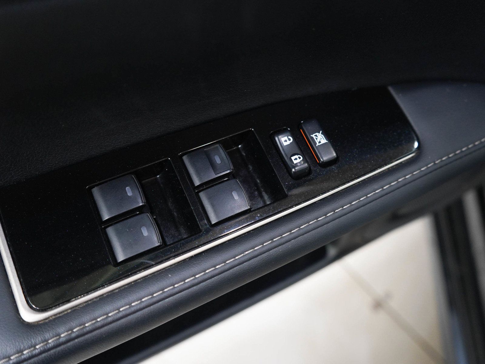 Used 2018 Lexus ES 350 w/ Navigation System Package FWD image 19