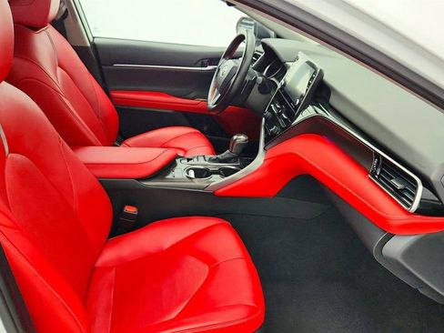 Used 2021 Toyota Camry XSE image 24