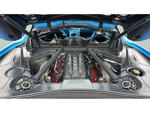 Used 2021 Chevrolet Corvette Stingray Premium Cpe w/ Z51 Performance Package image 22