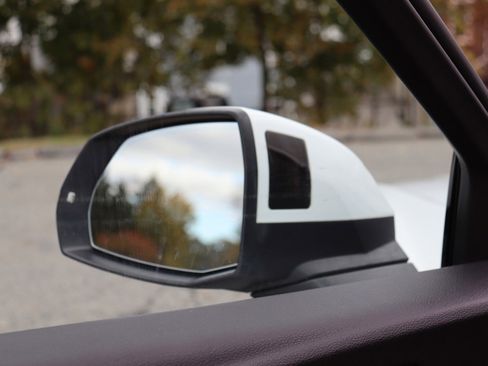 Used 2018 Audi Q5 2.0T Premium Plus w/ Premium Plus Package image 19