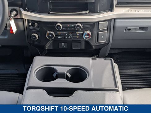 New 2026 Ford F350 XL w/ XL Chrome Package RWD image 20