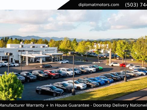 Used 2023 Rivian R1S Adventure image 2