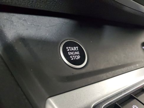 Used 2023 Audi Q3 2.0T Premium Plus w/ Premium Plus Package image 33