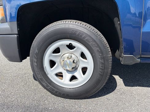 Used 2015 Chevrolet Silverado 1500 W/T RWD image 38