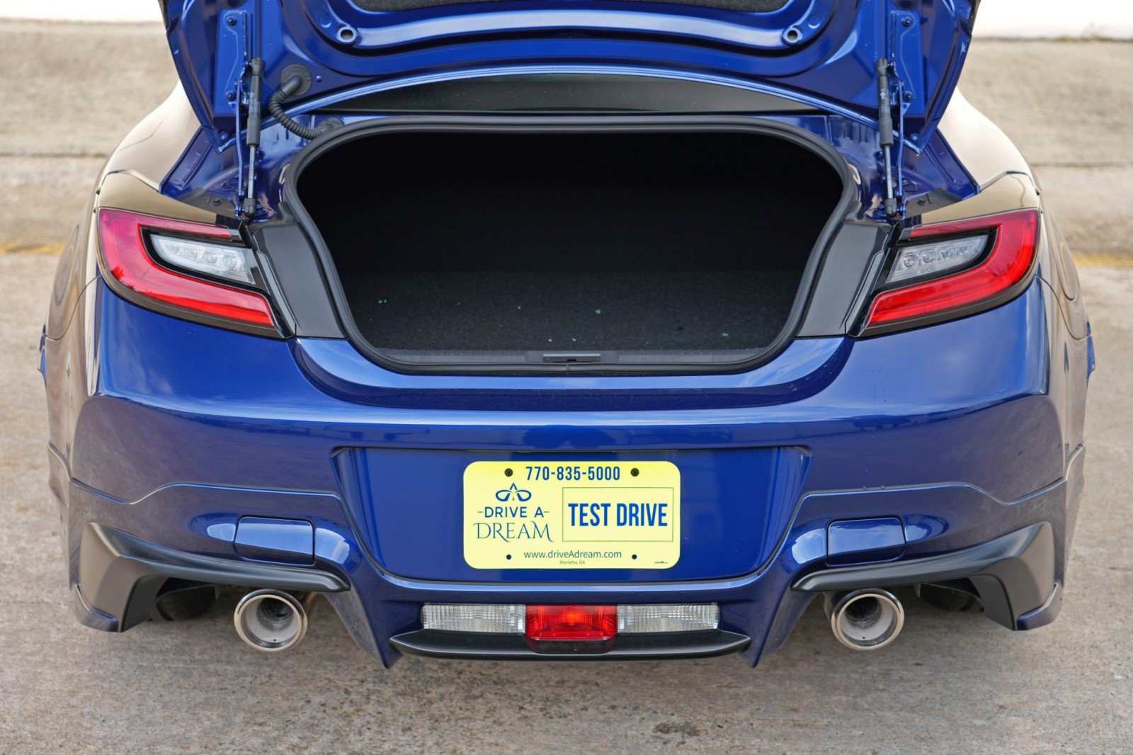 Used 2026 Toyota GR86 Premium w/ GR Aero Kit RWD image 11