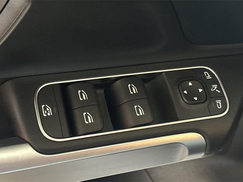 Certified 2024 Mercedes-Benz EQB 250+ image 12