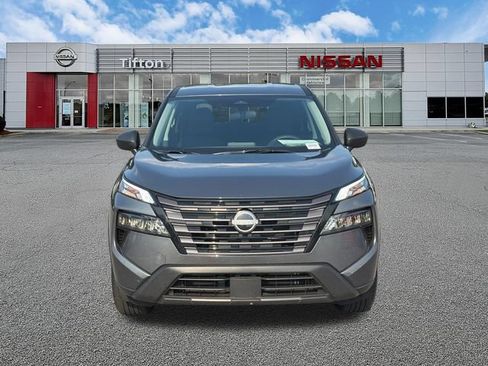 Used 2026 Nissan Rogue S FWD image 2