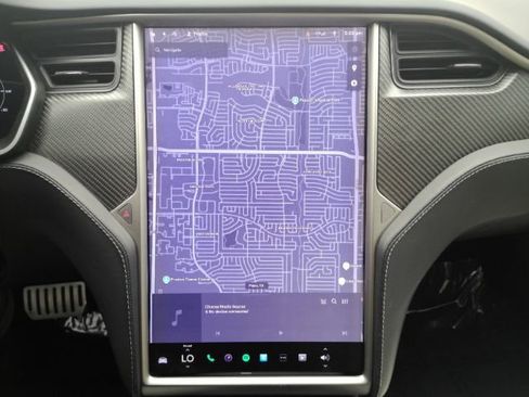 Used 2019 Tesla Model S Performance image 12