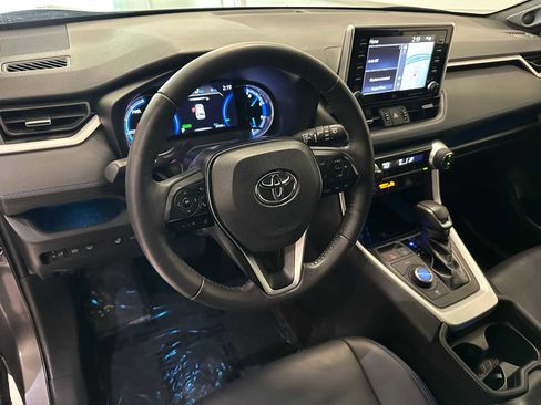 Used 2021 Toyota RAV4 XSE image 2