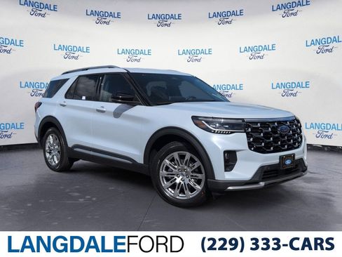 New 2026 Ford Explorer Platinum RWD image 1