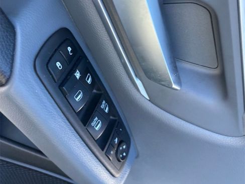 Used 2022 RAM 1500 Big Horn image 23