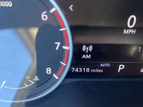 Certified 2022 Nissan Rogue SV image 60