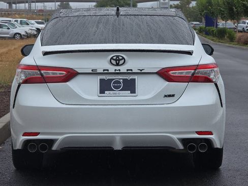 Used 2020 Toyota Camry XSE FWD image 4