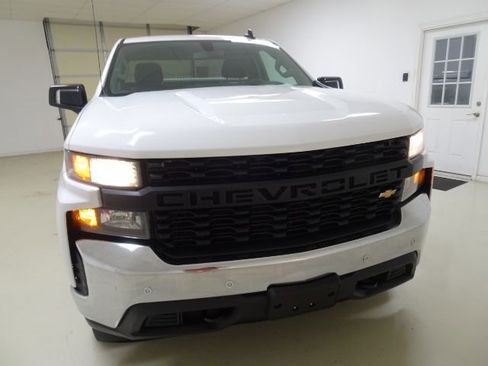 Used 2019 Chevrolet Silverado 1500 W/T w/ WT Fleet Convenience Package image 9