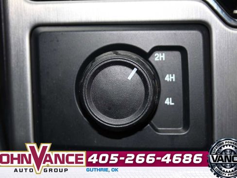 Used 2022 Ford F350 Platinum image 39