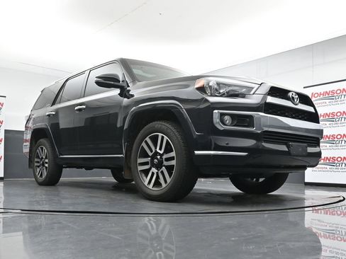 Used 2014 Toyota 4Runner Limited image 18