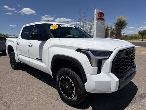 Used 2025 Toyota Tundra Limited w/ TRD Off-Road Package image 9
