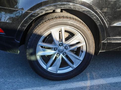 Used 2017 Audi Q3 2.0T Premium image 12