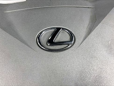 Used 2023 Lexus GX 460 Premium w/ Accessory Package AWD/4WD image 33