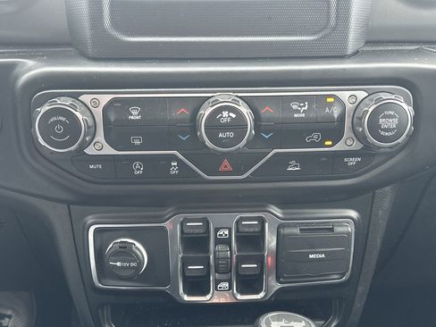 Used 2021 Jeep Wrangler Unlimited Sport image 5