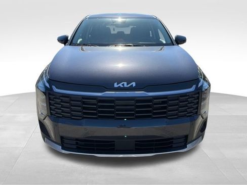New 2026 Kia Sportage LX FWD image 2