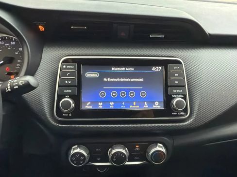 Used 2023 Nissan Kicks S image 18