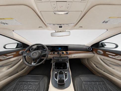 Used 2017 Mercedes-Benz E 300 4MATIC image 13