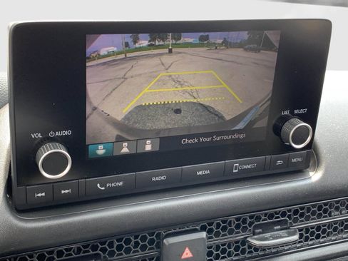 Certified 2025 Honda HR-V LX image 19