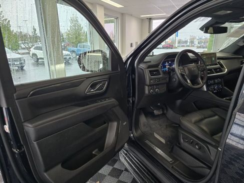 Used 2023 Chevrolet Tahoe RST w/ Luxury Package image 18