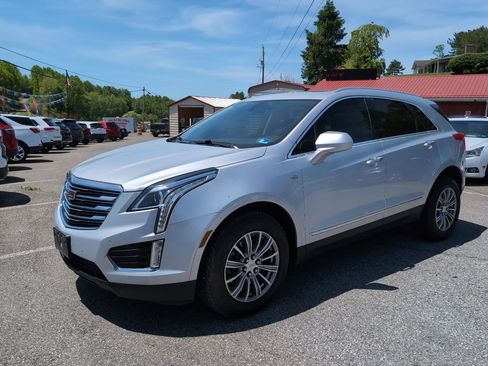 Used 2017 Cadillac XT5 Luxury AWD/4WD image 25