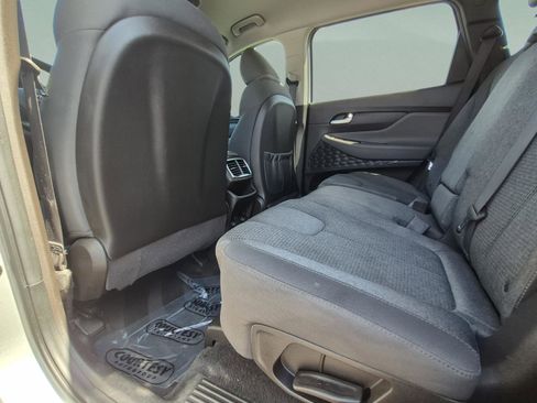 Used 2019 Hyundai Santa Fe SEL FWD image 15