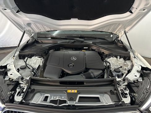 New 2026 Mercedes-Benz GLC 300 image 30