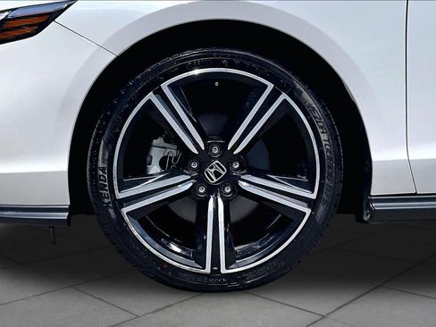 Used 2023 Honda Accord Sport image 20