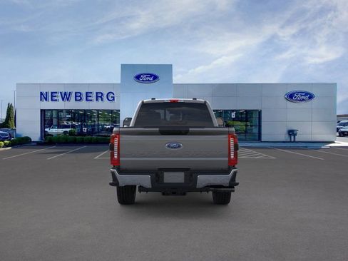 New 2025 Ford F250 XLT w/ 360-Degree Camera Package image 7