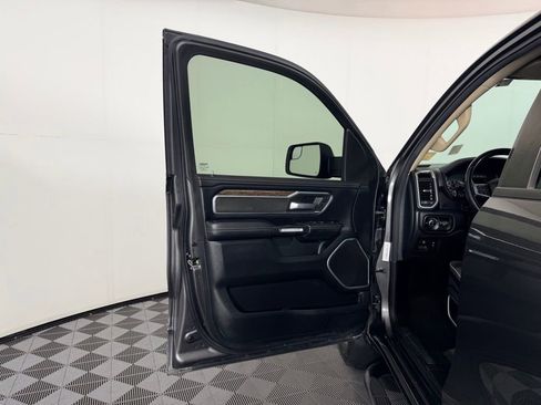 Used 2020 RAM 1500 Laramie w/ Off Road Group AWD/4WD image 22