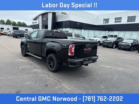 Used 2022 GMC Canyon Elevation Standard w/ Convenience Package AWD/4WD image 3