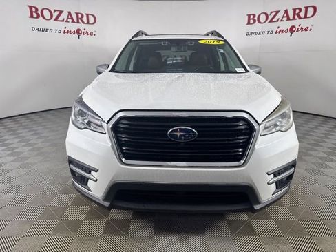 Used 2019 Subaru Ascent Touring image 2
