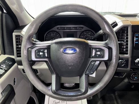 Used 2019 Ford F250 XL w/ Power Equipment Group AWD/4WD image 18