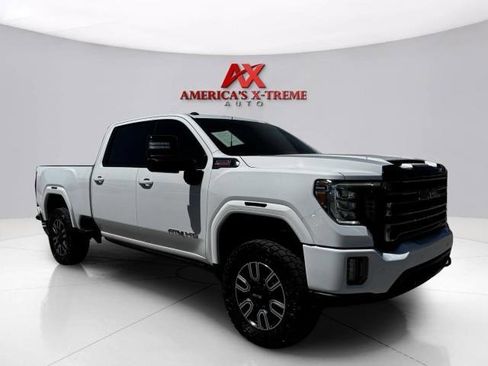 Used 2021 GMC Sierra 2500 AT4 w/ AT4 Premium Plus Package AWD/4WD image 7